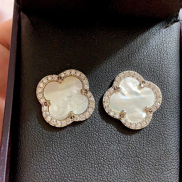 🖤Diamond MOP💕earrings NIB - Picture 1 of 12